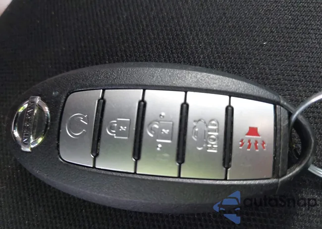 3N1AB8CV9LY205530: 44424327