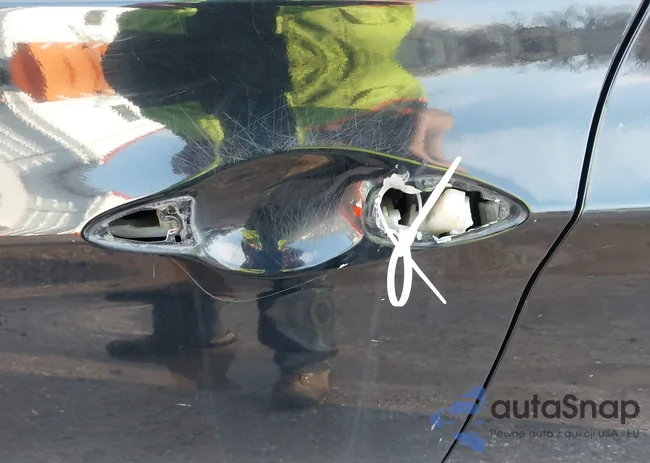 KMHDH4AE8BU155513: 44424388