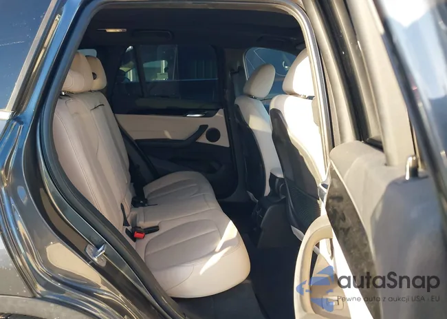 WBXHT3C33J5F89654: 44423432