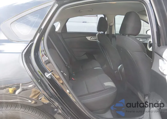 3KPF24AD7RE801509: 44423490