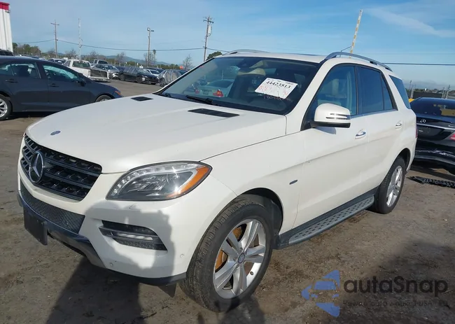 4JGDA5HB7CA093093: 44423513