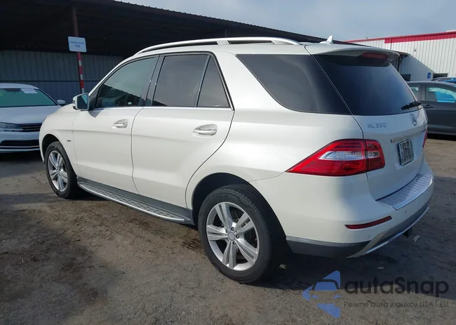 4JGDA5HB7CA093093: 44423513