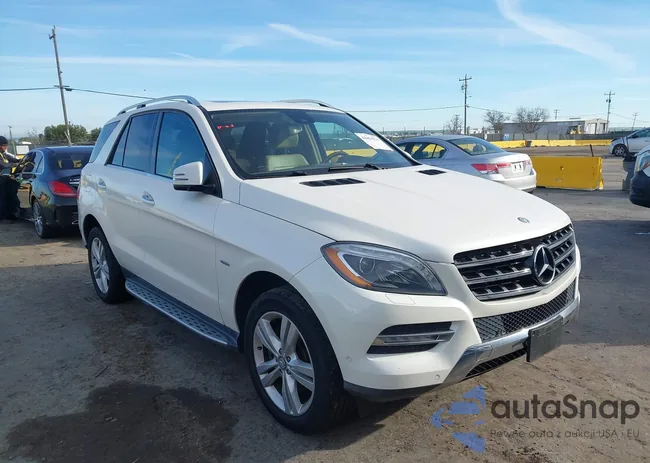 4JGDA5HB7CA093093: 44423513