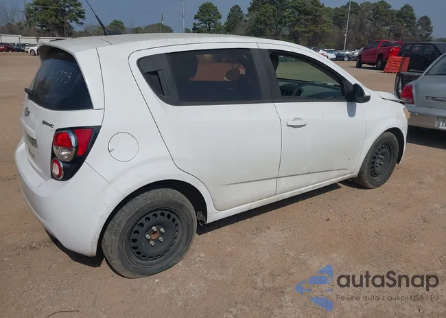 1G1JA6SH6D4205773: 44423557