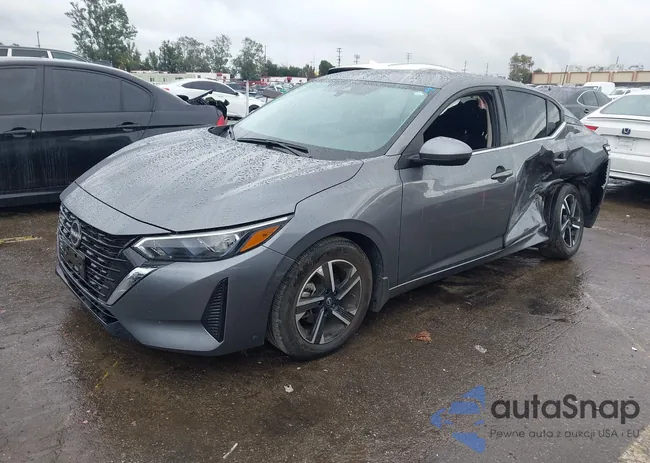 3N1AB8CV3RY370031: 44423695