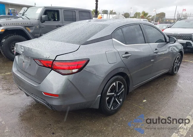 3N1AB8CV3RY370031: 44423695