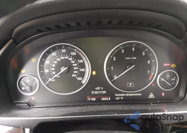 5UXKR0C38H0V72738: 44423701