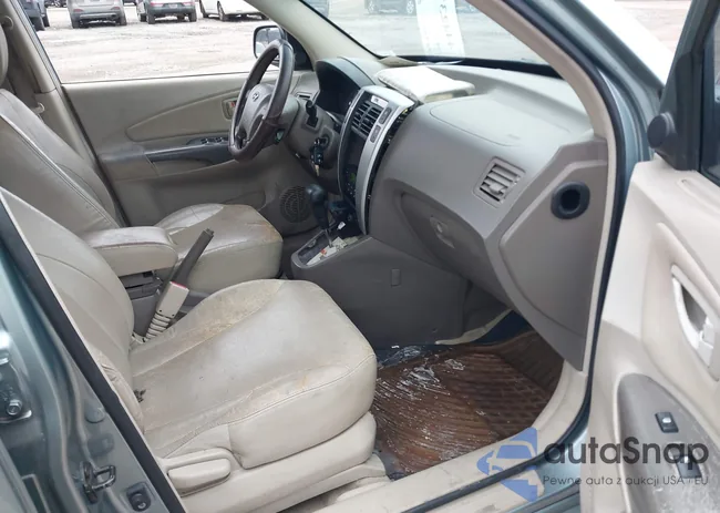 KM8JN12D26U262661: 44423745