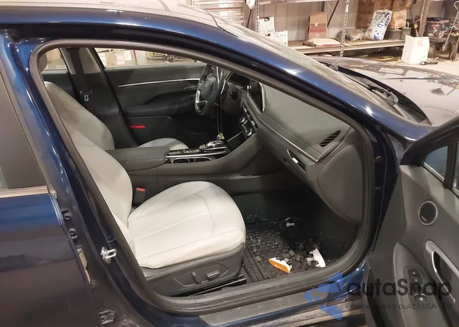 5NPEH4J2XNH147295: 44423761