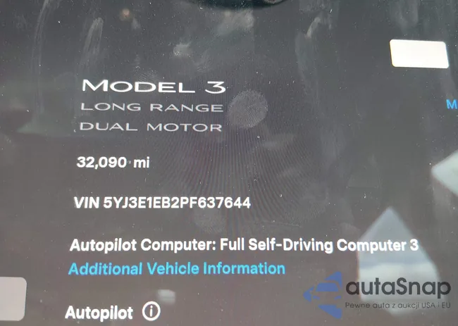 5YJ3E1EB2PF637644: 44424812