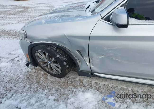 5UXTR9C51KLD99180: 44424816