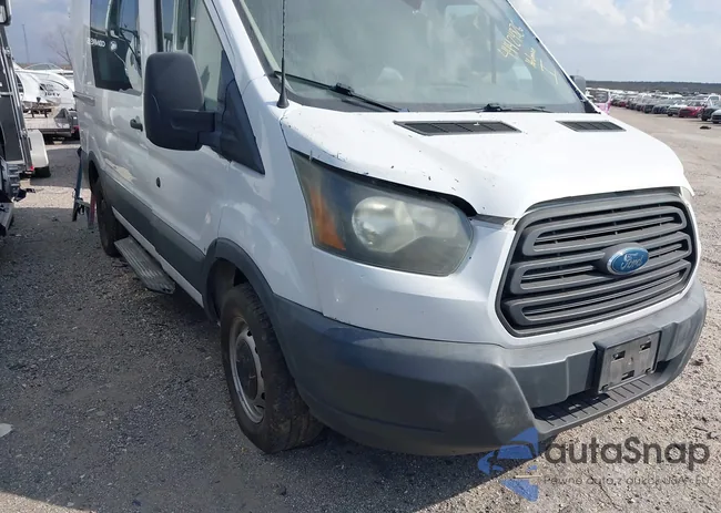 1FTNR1CM6FKB29034: 44424826