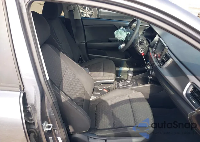 3KPA24AB9KE170633: 44424841