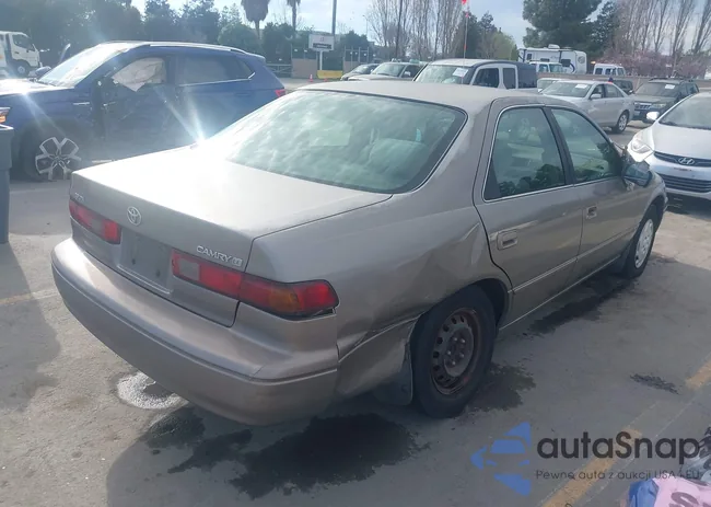 4T1BG22K7XU866386: 44424877