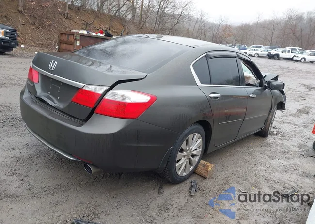 1HGCR2F85DA256289: 44424881