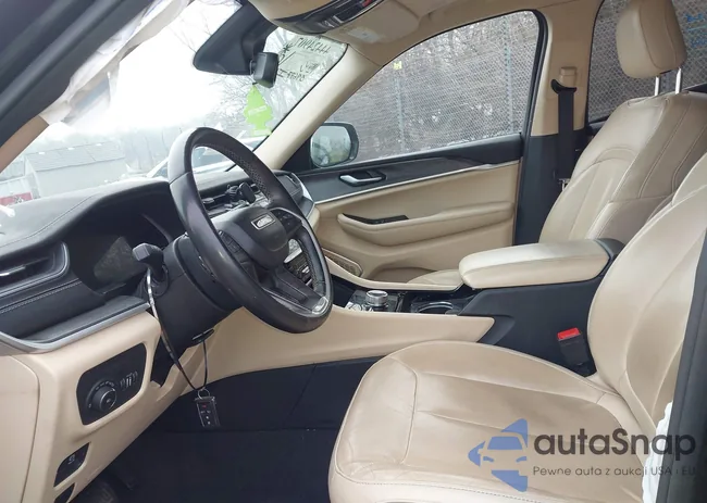 1C4RJKBGXM8115769: 44424907