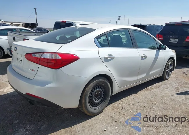 KNAFX4A83F5329267: 44424927