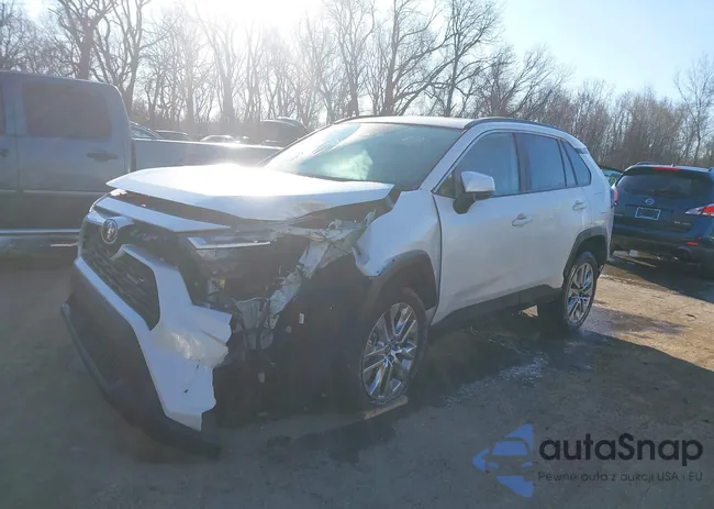 2T3A1RFV8RW480516: 44425011