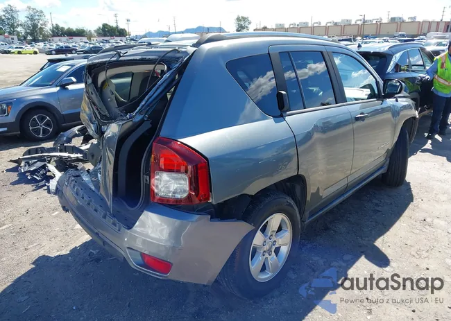 1C4NJCBA3ED547192: 44425130