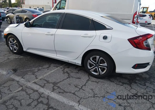 2HGFC2F51JH526958: 44425149