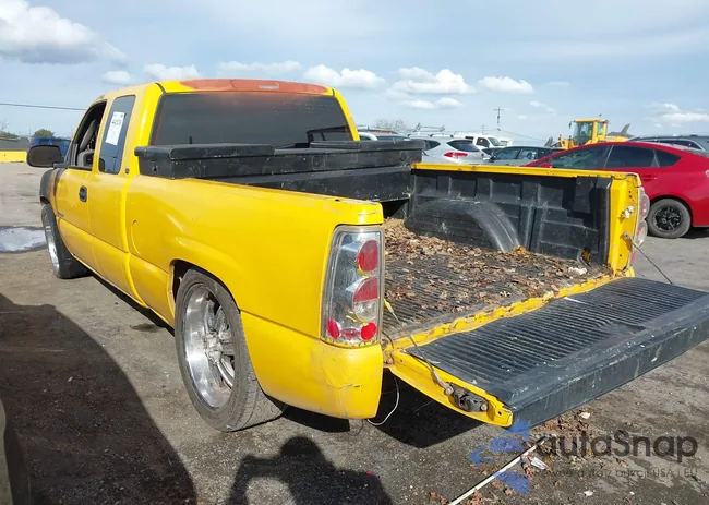 1GCEC19V8YZ275477: 44425218