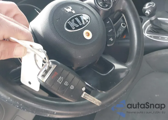 KNDJN2A22F7160589: 44425235