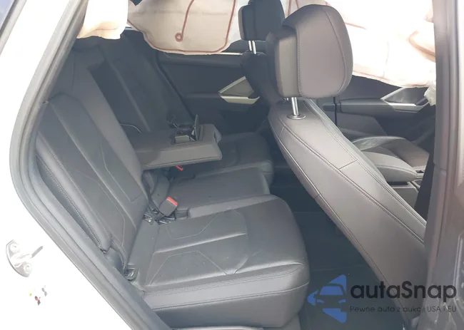 WA1DECF3XP1121963: 44424455