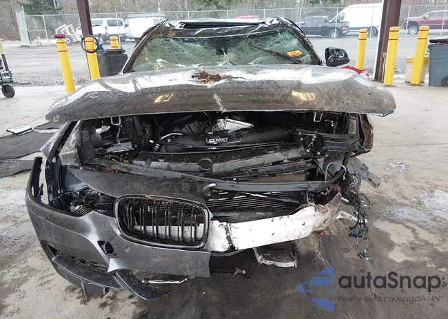 WBA3A9C51DF476005: 44424458