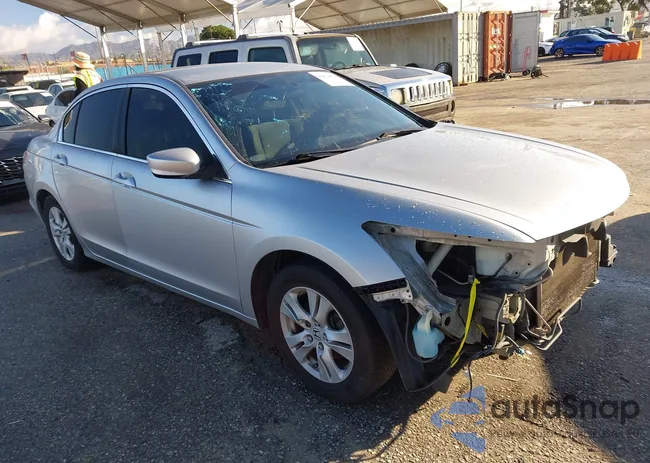 1HGCP2F43AA018889: 44424607