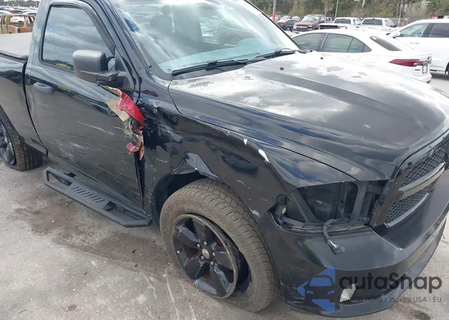 3C6JR6AT0EG153025: 44424610