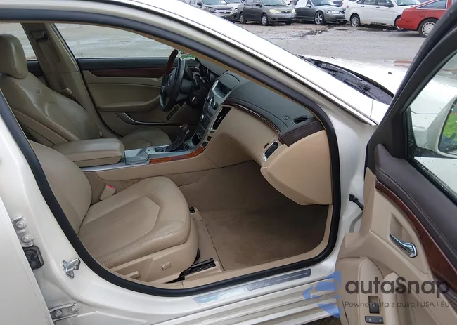 1G6DK5EY1B0107054: 44425949