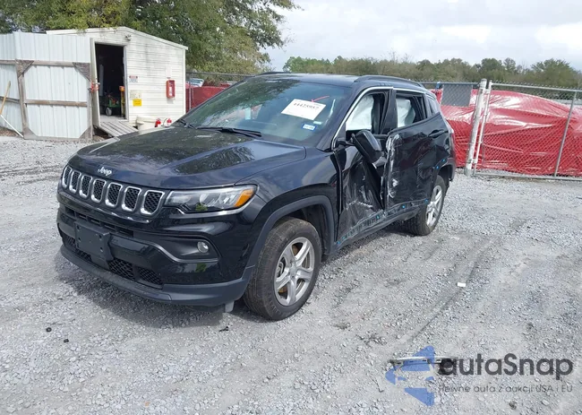 3C4NJDBN0RT604098: 44425957