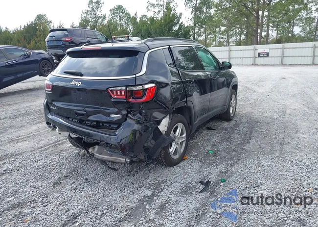 3C4NJDBN0RT604098: 44425957