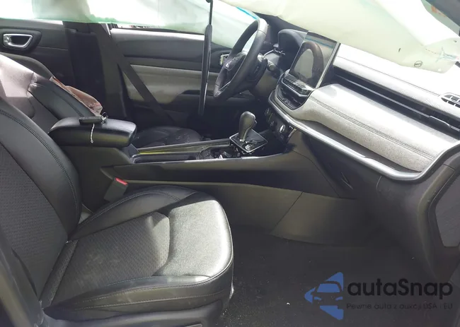 3C4NJDBN0RT604098: 44425957