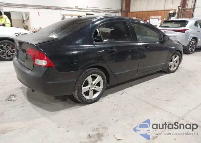 1HGFA16928L077953: 44425958