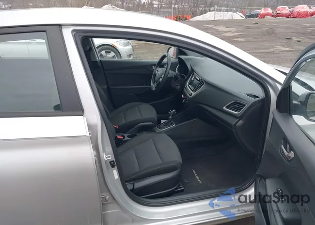 3KPC24A32KE065790: 44425968