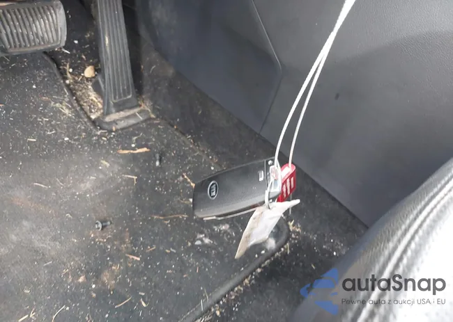 KNDPC3AC9E7585949: 44426013