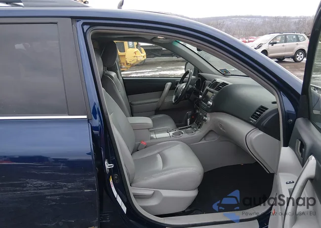 5TDBK3EH2BS055424: 44426020