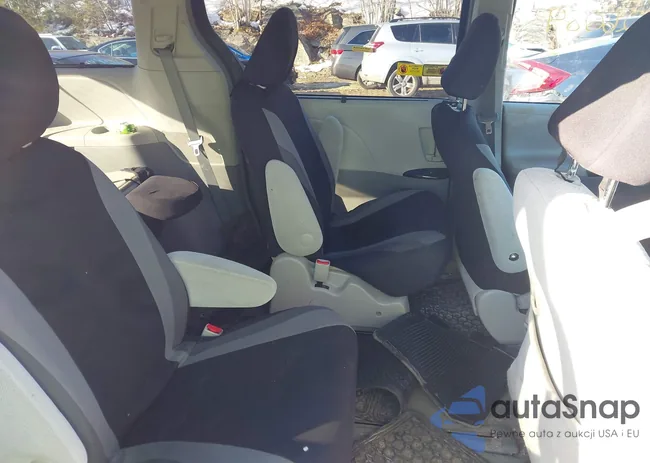 5TDJK3DC5CS037146: 44426084