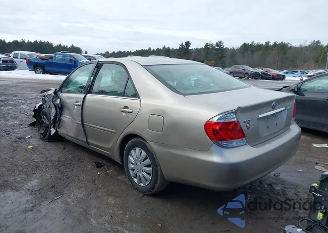 4T1BE32K95U561111: 44426090