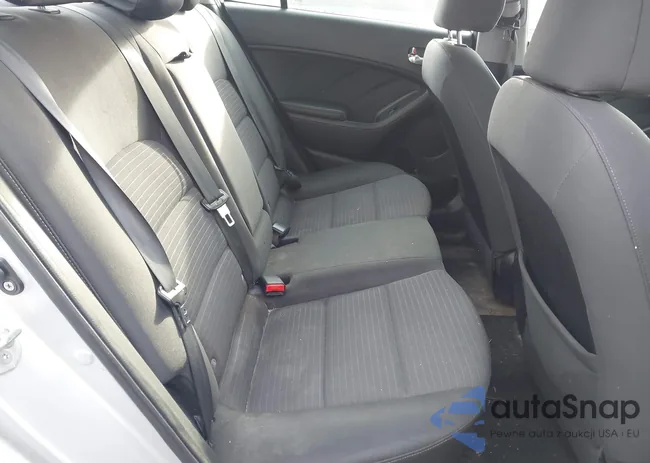 KNAFX4A60E5209634: 44426152