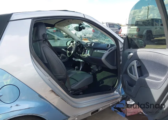 WMEEK3BA3DK640108: 44426175