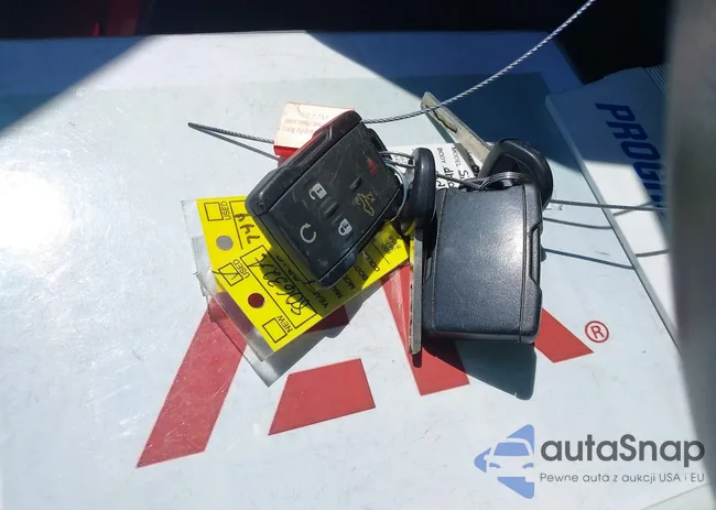 1GCRYCEHXKZ292450: 44426194