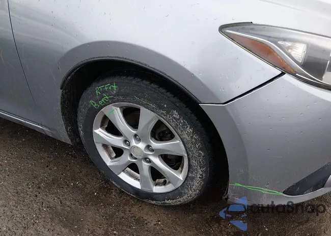 JM1BM1U73E1120970: 44426240