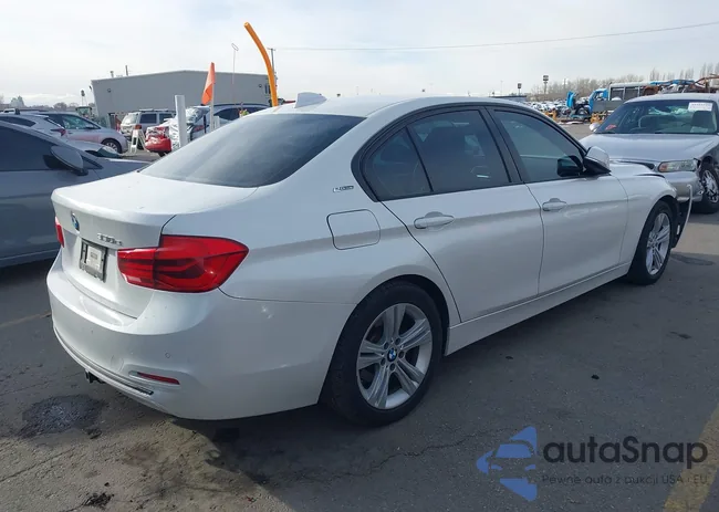 WBA8E1C52GK479776: 44426315