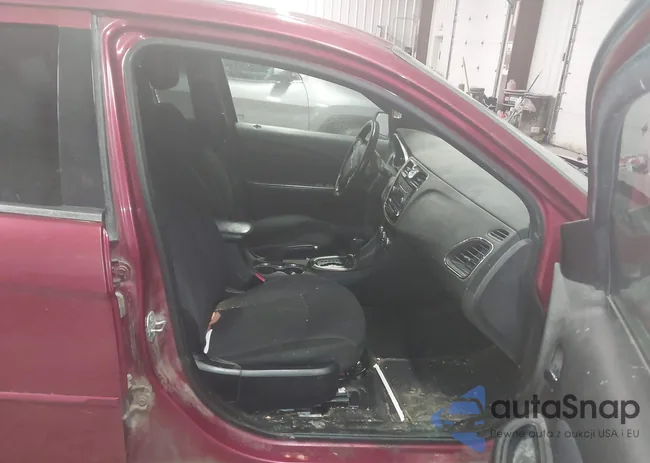 1C3CCBAB4EN238111: 44425439