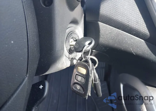 KMHTC6AD5GU297192: 44425640