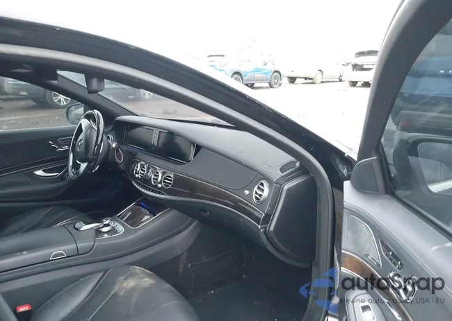 WDDUG8FB0FA158111: 44425642