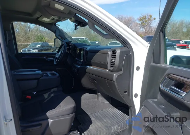 2GC1KNE79S1223937: 44426823