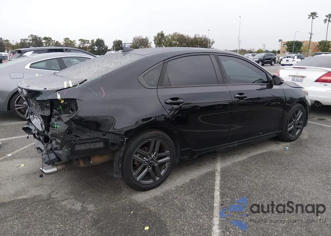 3KPF34AD8LE182035: 44426885